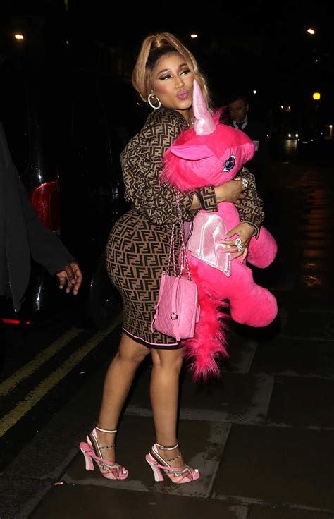 nicki minaj in fendi dress